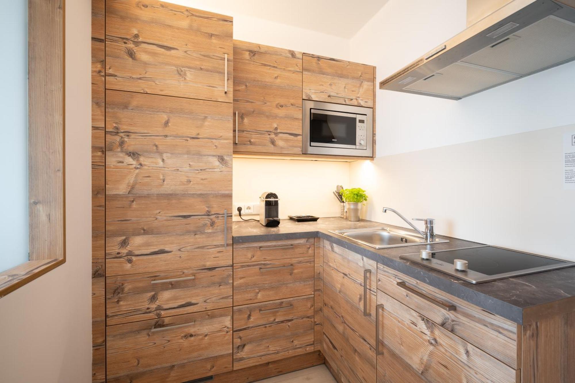 Snooze Apartments Холцкирхен Екстериор снимка